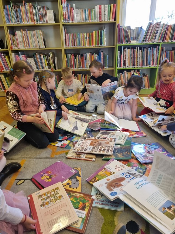 W marcowe poranki Oddział Dziecięcy Biblioteki Publicznej Miasta i Gminy we Wrześni