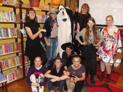 DYSKUSYJNY  KLUB KSIĄŻKI- „PUCHACZOWE HALLOWEEN”