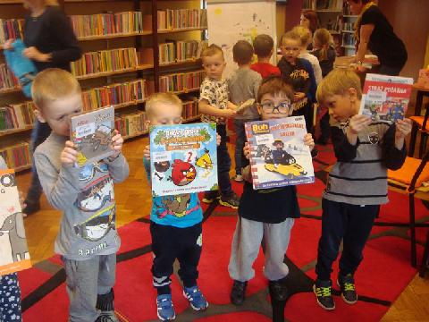 BAJKOWA WRÓŻKA ZAPRASZA CZYLI PRZEDSZKOLAK W BIBLIOTECE