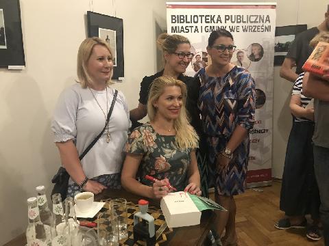 KATARZYNA BONDA WE WRZESIŃSKIEJ BIBLIOTECE